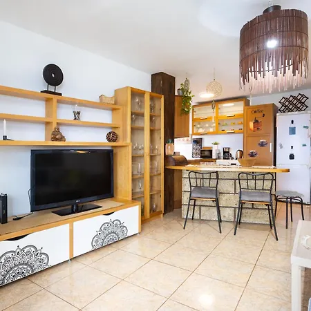 Apartament Arenanegra