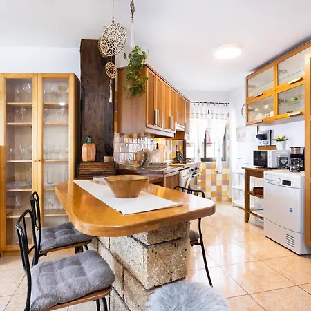 Apartament Arenanegra